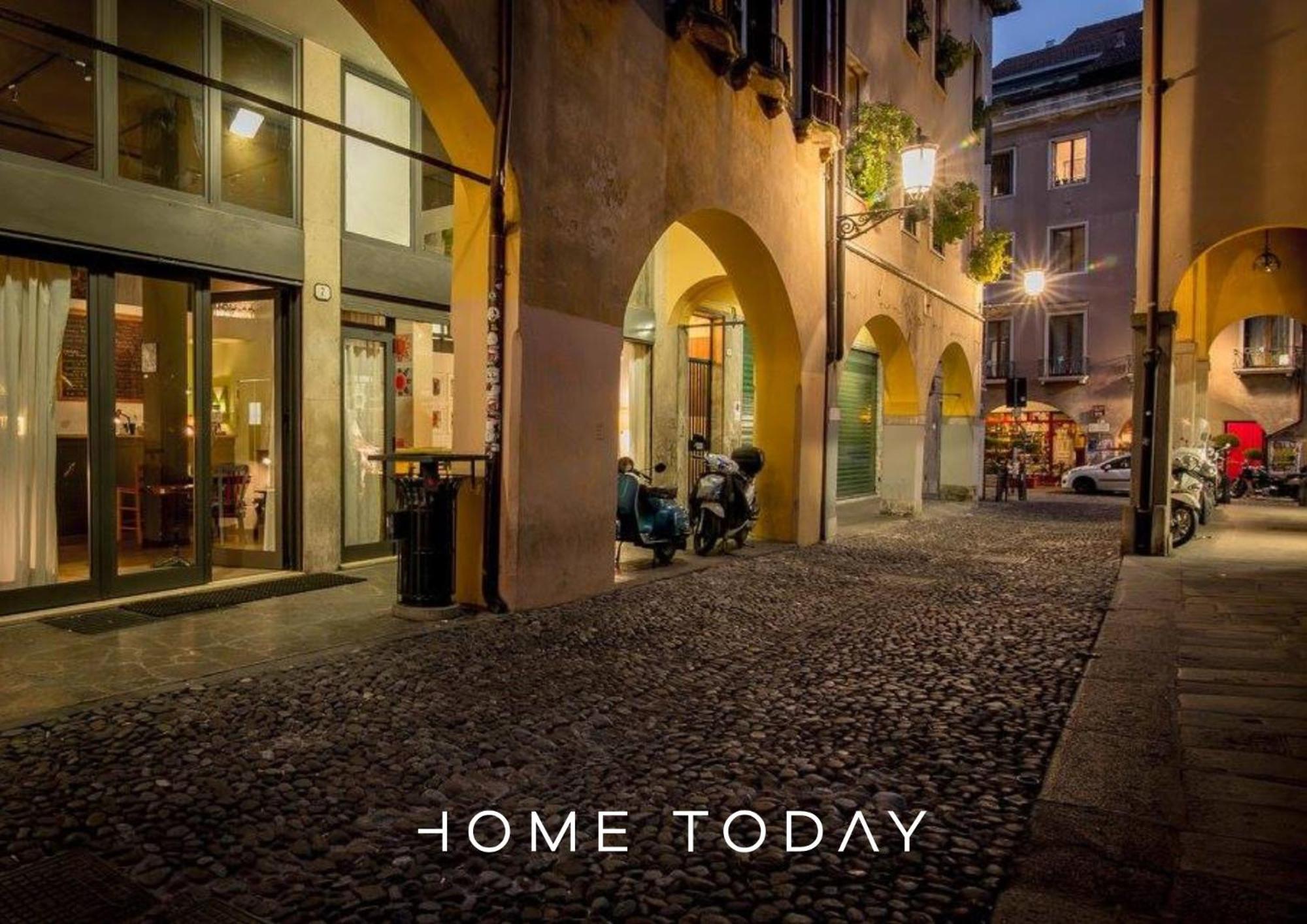 Ht - Casa Del Pittore In Piazza Delle Erbe Padova Esterno foto